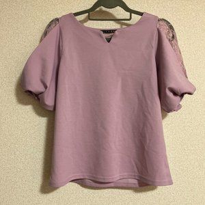 Women's tops Sleeve split lace T-shirt Cut and sewn pullover